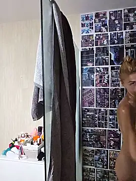 Snapshot of kylie_blck chatting on 12, 6, 2026 kylie blck online show from 12, 6, 2026