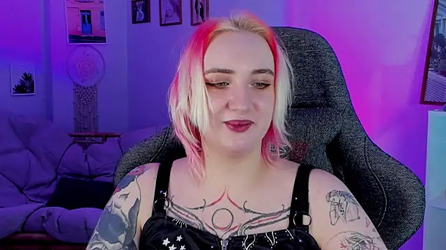 AsheLucker online show from 12, 2, 2025