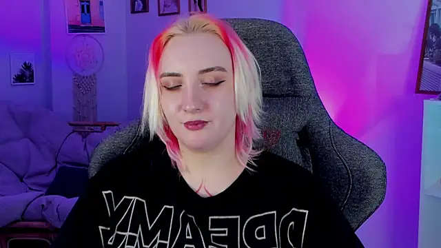 AsheLucker online show from 12, 2, 2025