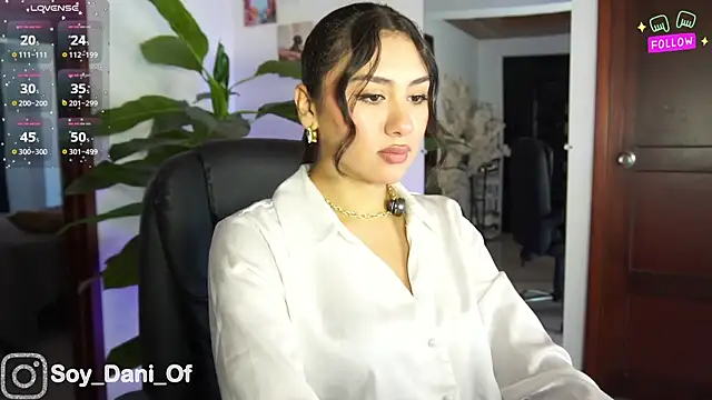 Ambar pe  online show from 21, 9, 2025