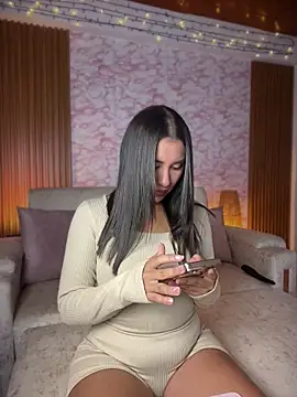 Ambar pe  online show from 12, 6, 2026