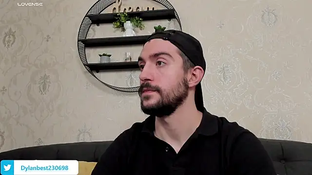Snapshot of Dylan_Best chatting on 6, 2, 2026 Dylan Best online show from 6, 2, 2026