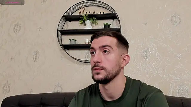 Snapshot of Dylan_Best chatting on 15, 2, 2026 Dylan Best online show from 15, 2, 2026