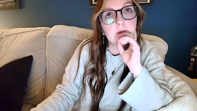 short sweetpea online show from 22, 12, 2025