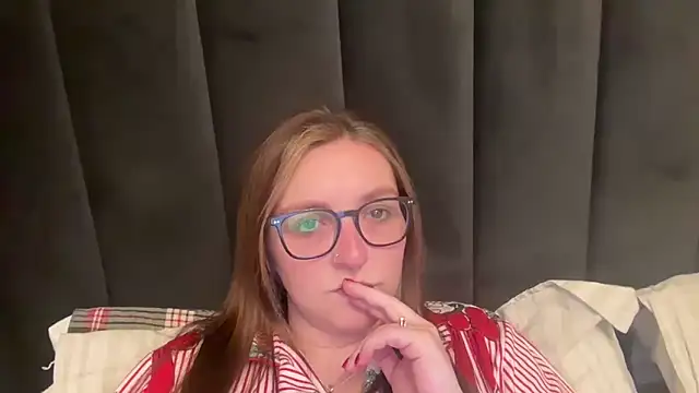 short sweetpea online show from 5, 1, 2026