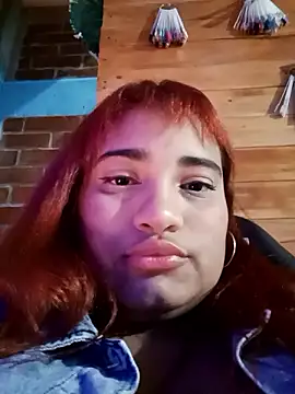 Hilarybunnyy online show from 8, 12, 2024