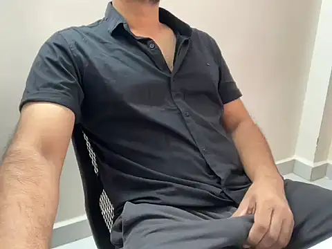 Arjun78877 online show from 5, 10, 2025