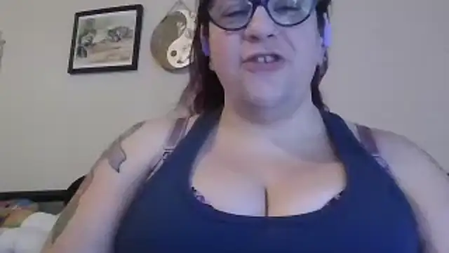 GothyBaby online show from 21, 1, 2025