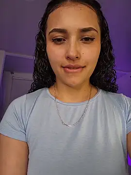 Snapshot of Lucy_Marin chatting on 14, 10, 2025 Lucy Marin online show from 14, 10, 2025