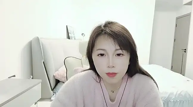 Sunset glow online show from 14, 3, 2025