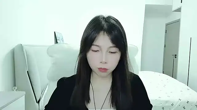 Sunset glow online show from 6, 11, 2025