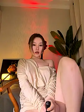 Snapshot of sphynx-_- chatting on 10, 10, 2025 sphynx- - online show from 10, 10, 2025