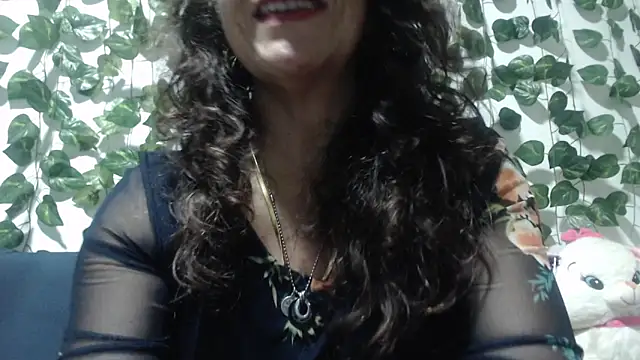 Snapshot of ariana_sanz1 chatting on 6, 3, 2025 ariana sanz1 online show from 6, 3, 2025