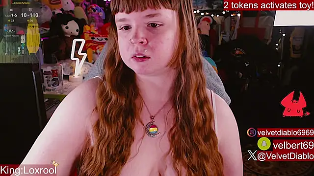 Snapshot of VelvetDiablo chatting on 28, 4, 2026 VelvetDiablo online show from 28, 4, 2026