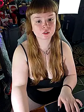 Snapshot of VelvetDiablo chatting on 15, 5, 2026 VelvetDiablo online show from 15, 5, 2026