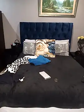 CuteHoney92 online show from 7, 2, 2026