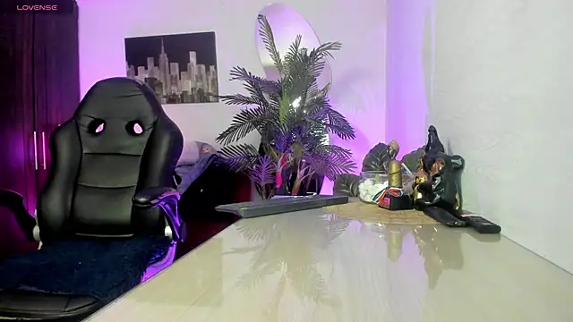 Amaia Bushida online show from 8, 11, 2025