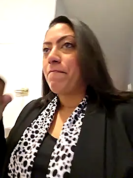 Snapshot of Nikkierosee chatting on 6, 1, 2026 Nikkierosee online show from 6, 1, 2026