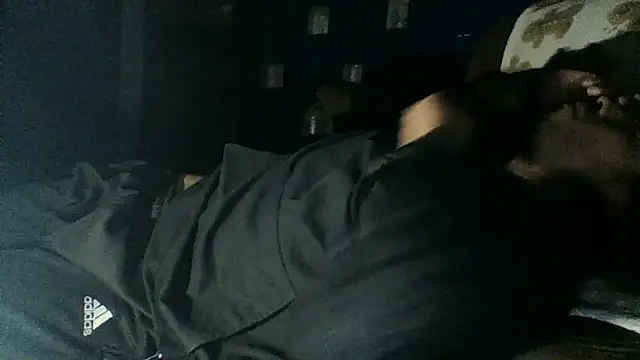 AlexAlejandro13 online show from 8, 4, 2026