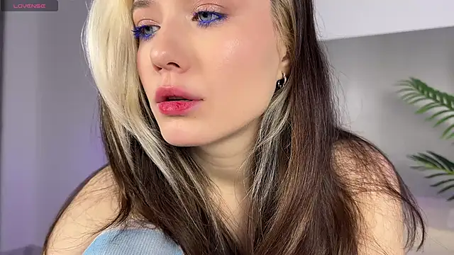  blowjob queen online show from 14, 6, 2026