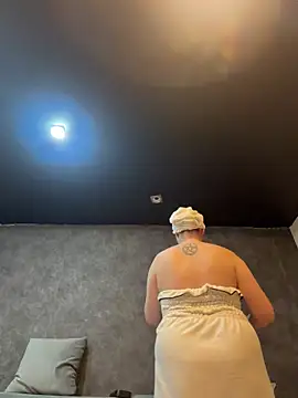 Snapshot of CandyShoopp chatting on 26, 2, 2026 CandyShoopp online show from 26, 2, 2026