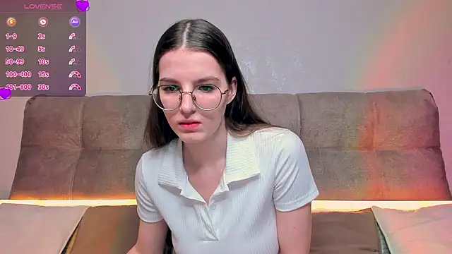 Snapshot of AriellaTesk chatting on 5, 3, 2025 AriellaTesk online show from 5, 3, 2025