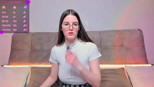 Snapshot of AriellaTesk chatting on 11, 3, 2025 AriellaTesk online show from 11, 3, 2025