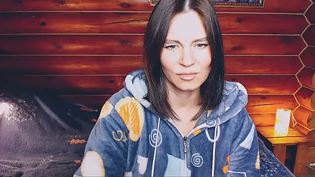 Platina Fox online show from 4, 3, 2025