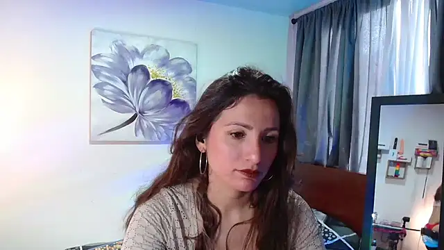 Snapshot of vanessabrown_ chatting on 17, 12, 2024 vanessabrown online show from 17, 12, 2024