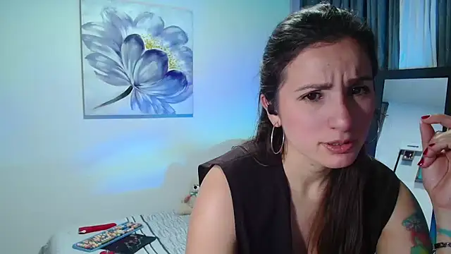 Snapshot of vanessabrown_ chatting on 28, 12, 2024 vanessabrown online show from 28, 12, 2024