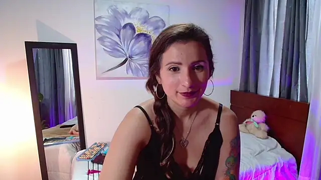 Snapshot of vanessabrown_ chatting on 12, 2, 2025 vanessabrown online show from 12, 2, 2025