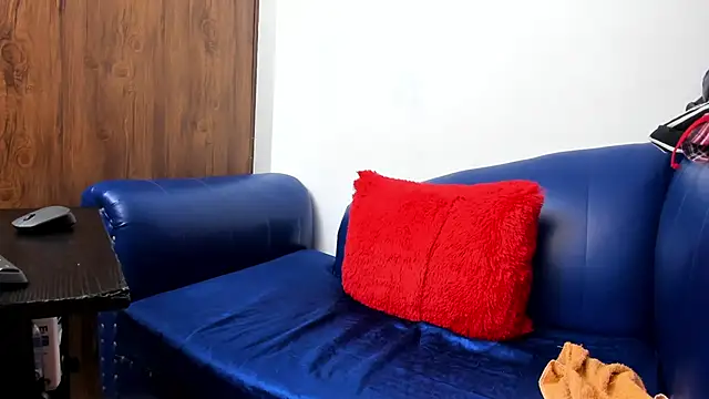 Mature Skinny online show from 14, 10, 2025