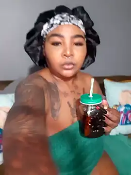 PearlSexxy69 online show from 4, 3, 2025