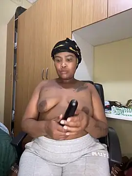 BADFATASS85 online show from 21, 6, 2026