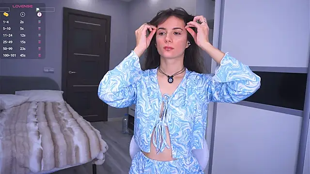 Snapshot of Holla_Molly chatting on 26, 2, 2026 Holla Molly online show from 26, 2, 2026