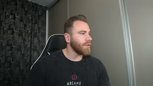 Thori92 online show from 1, 12, 2025