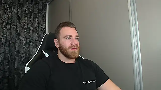 Thori92 online show from 2, 12, 2025