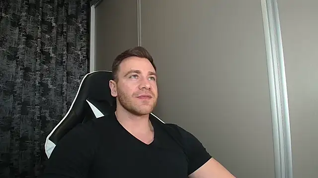 Thori92 online show from 7, 4, 2026