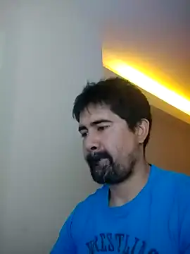 VonDoomdelToro online show from 5, 1, 2025