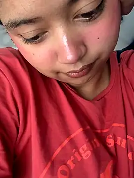 Peach Girll online show from 10, 6, 2026