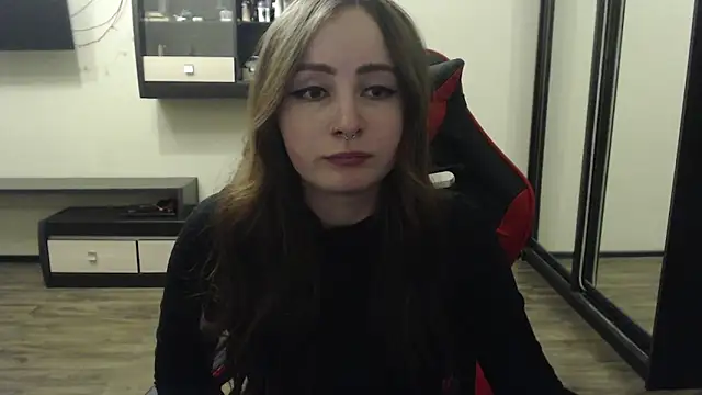 Laralianna online show from 21, 2, 2025