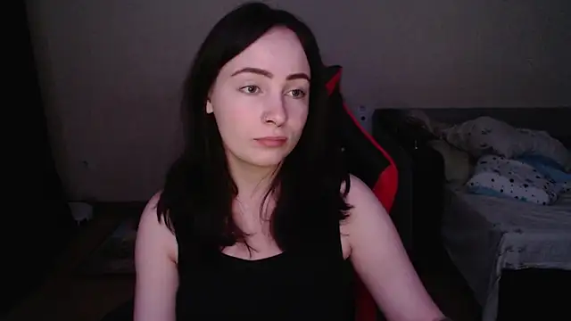 Laralianna online show from 13, 11, 2025