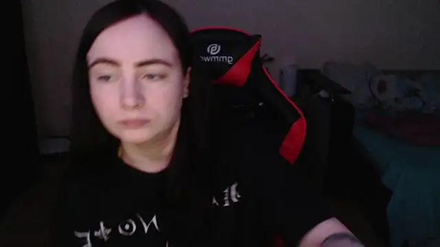 Snapshot of Laralianna chatting on 12, 2, 2026 Laralianna online show from 12, 2, 2026