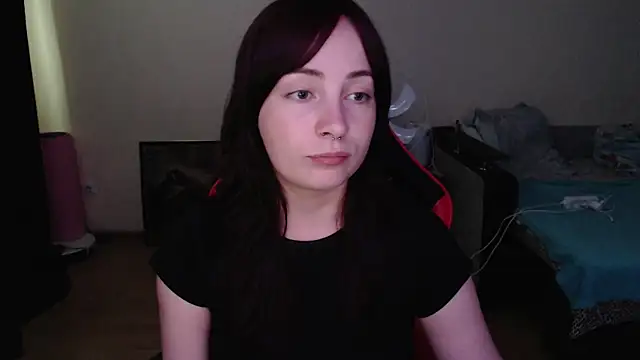 Laralianna online show from 2, 7, 2026