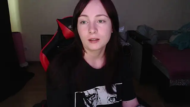 Laralianna online show from 7, 7, 2026