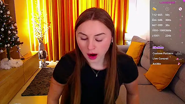  Mia Adams online show from 4, 1, 2025