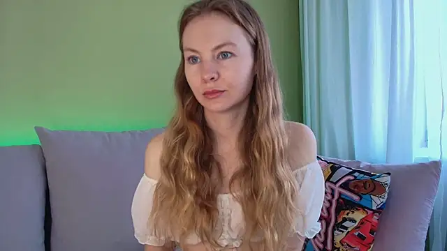 Cuddle Cat online show from 18, 2, 2026