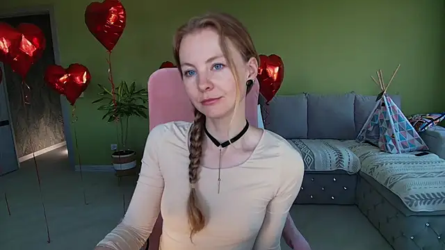 Cuddle Cat online show from 31, 5, 2026