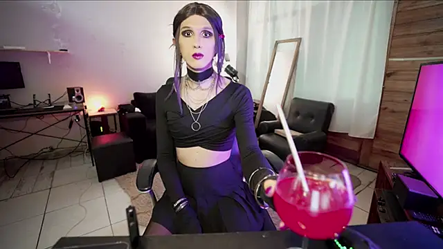 Snapshot of brenda_nataliaok chatting on 7, 12, 2024 brenda nataliaok online show from 7, 12, 2024