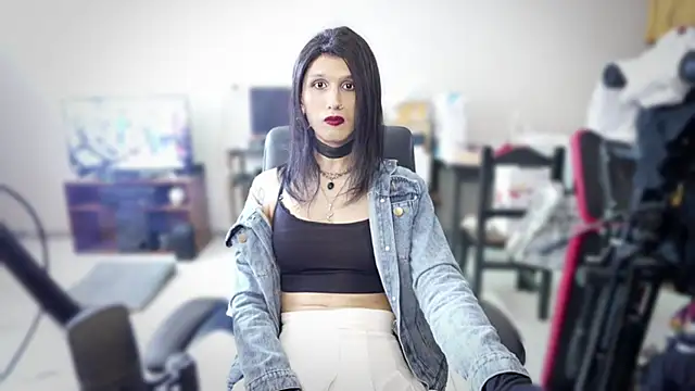 Snapshot of brenda_nataliaok chatting on 26, 12, 2024 brenda nataliaok online show from 26, 12, 2024